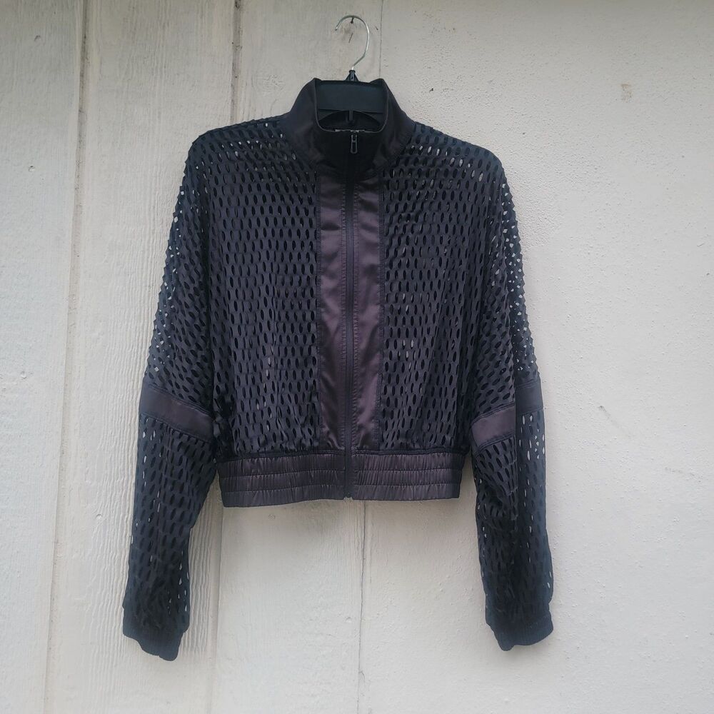 wmns Puma cropped mesh  black jacket sz M
